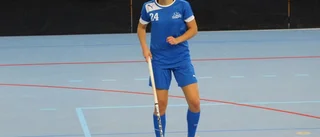 Alice visar målform i juniorlänslaget