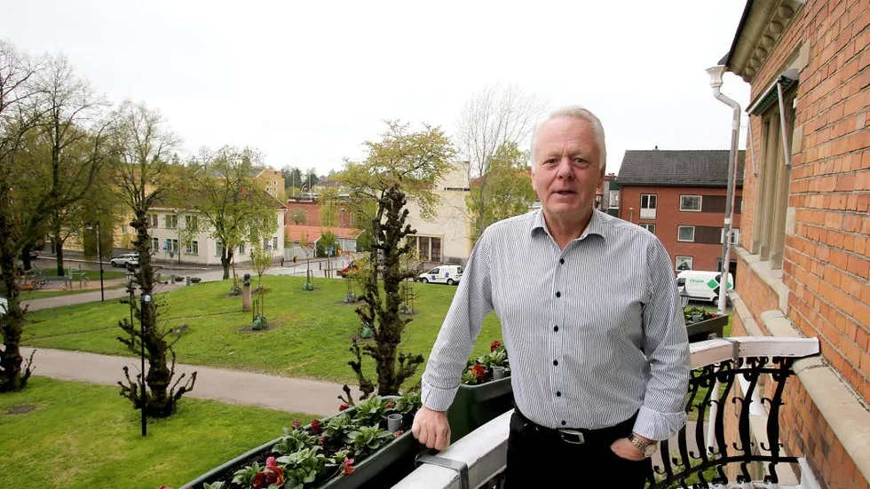 Göran Dahlström (S) gör rätt som tar itu med tiggeriproblemet. Han har också rätt i att regering och riksdag inte i längden bör springa från sitt ansvar.