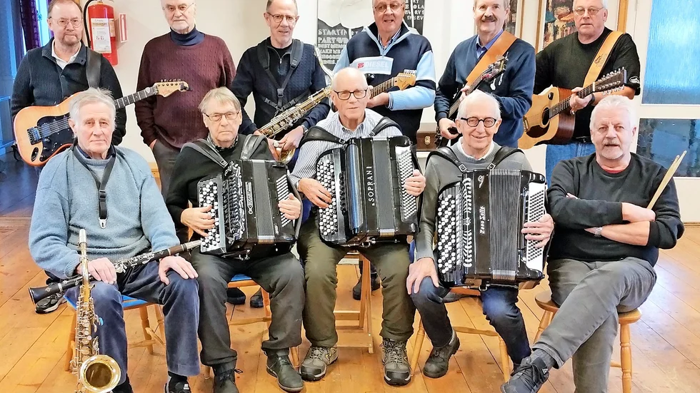 Bakre raden från vänster.Bill Wikberg, Ulf Eriksson, Yngve Nilsson, Henry Wikström,  Bo Bergström och Krister Gustavsson. Främre raden, Per Tobé, Bengt Lundgren, Rolf Larsson, Tord Sundqvist och Martin Wikblad.