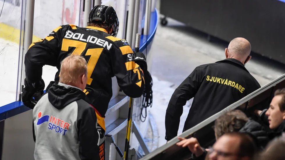 Juhamatti Aaltonen utgick. Finländaren blev skadad i matchen mot Frölunda.