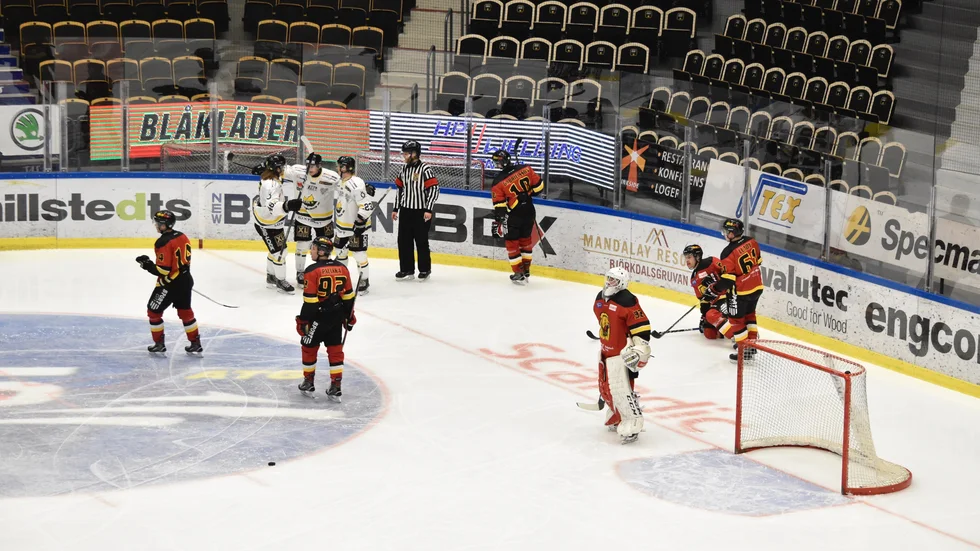 Lejon åkte på femte raka förlusten. Östersund var numret större i Skellefteå Kraft Arena.