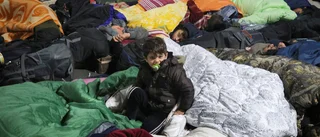 Ukraina varnar migranter i Belarus