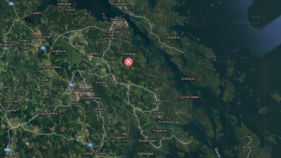 Dansarberg är ett skogsområde ungefär fyra kilometer söder om Öregrund. Nu ser området ut att kunna bli naturreservat. 