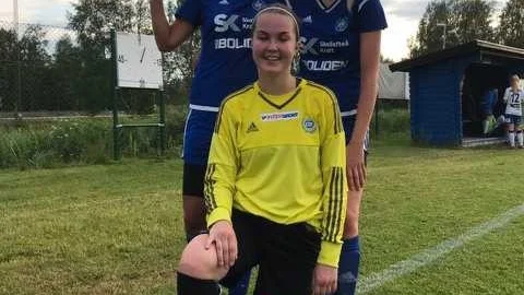 Tvåmålsskyttarna Sofia Lindström och Hanna Degerman samt målvakt Elsa Stocksén som höll tätt.