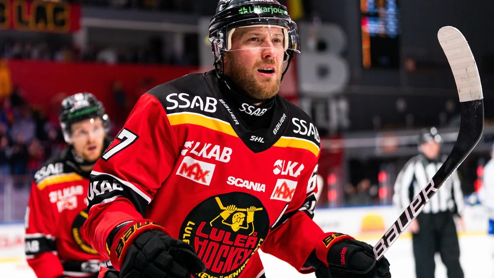 Linus Omark låg bakom Luleå Hockeys nya seger.