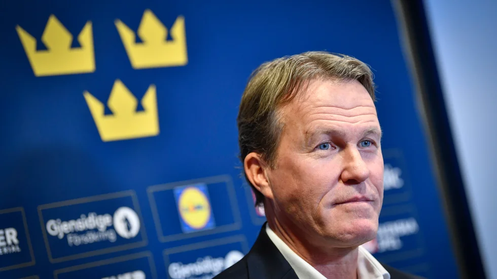 Förbundskaptenen Johan Garpenlöv tycker det är tråkigt att NHL-spelarna stoppas från OS. Arkivbild.