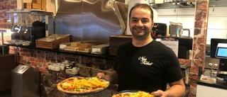 Första nyårsdagen för Nya köket efter branden: "Vi hoppas på pizzarekord"