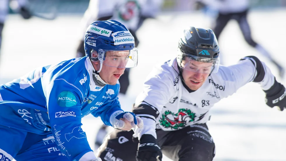 Disciplinnämnden stänger av Niklas Ögren, här i matchen mot Örebro, i tre matcher för tacklingen av David Pizzoni i matchen mot Hammarby. 