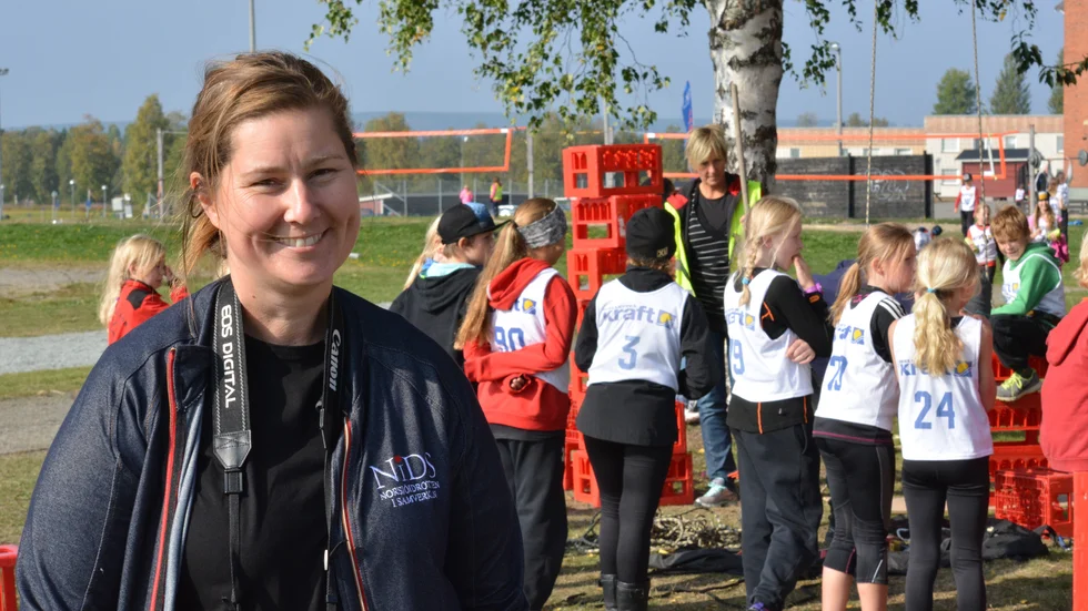 Föreningsliv. Viktoria Lindberg Harnesk vid onsdagens Sports Day i Norsjö, där skoleleverna fick prova på olika sporter.