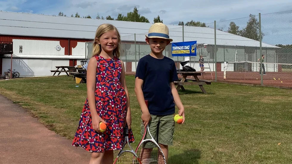 Syskonen Alicia och Leopold Stockhaus besökte Tennisens dag under den gångna helgen.
