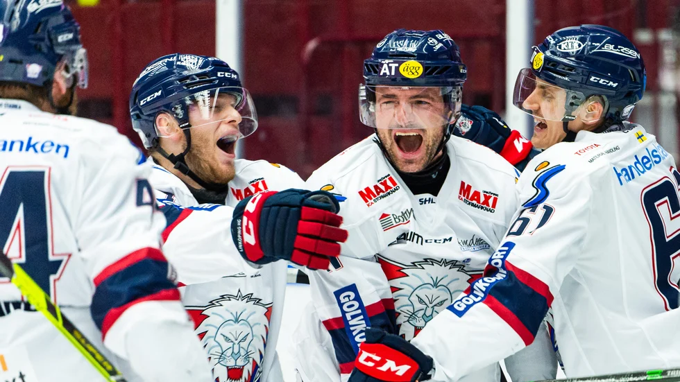 LHC-skyttekungen Broc Little skriker ut sin glädje efter avgörandet i Malmö.