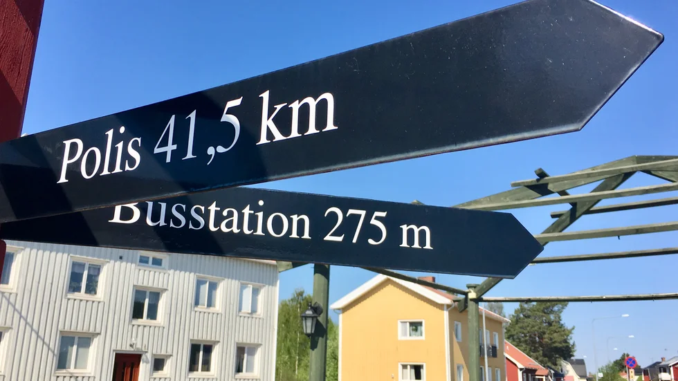 Tidigast den 27 november väcks åtal mot den 75-årige man i Burträsk som misstänks för ett flertal sexuella ofredanden mot barn.
