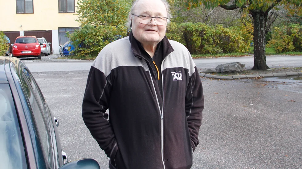 Det är angeläget både för Ringsöbon Bo Göran Karlsson, 77, och hans hustru att så snabbt som möjligt få spruta för säsongsinfluensan.