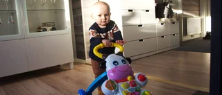 Brist på förskoleplatser – Milton, 1, har en timmes restid per dag