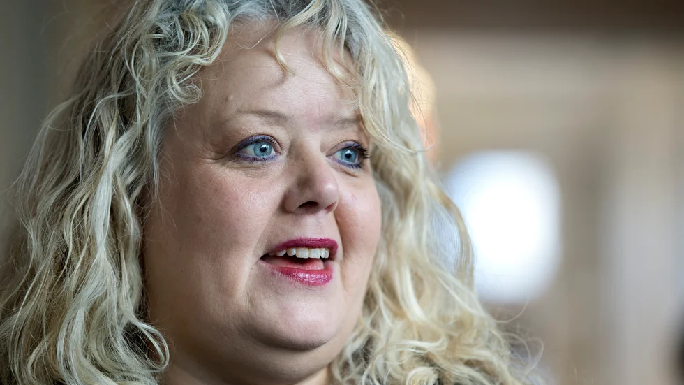 Kultur- och fritidsnämndens ordförande Elisabeth Lindberg (S) menar att beslutet att inte upphandla turbåtstrafiken, där stugtransfern ingår, var lite förhastat.