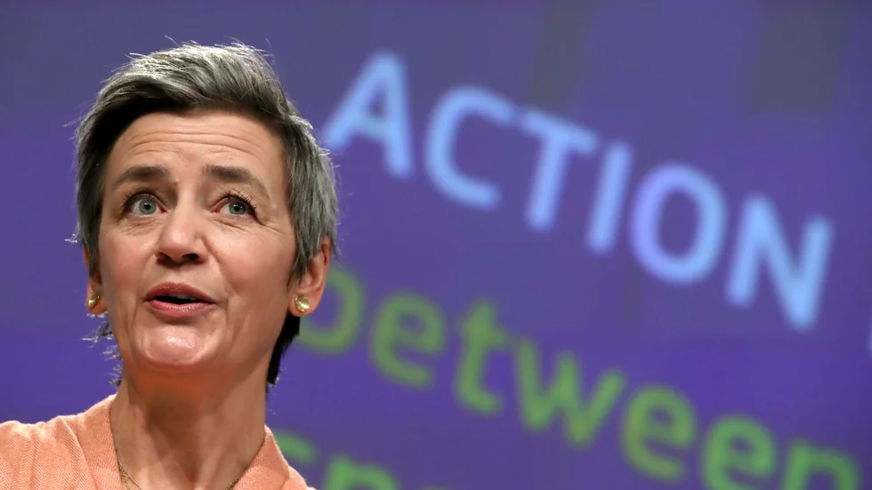 EU:s digitaliseringskommissionär Margrethe Vestager vill förlänga och förbättra nuvarande roamingregler i tio år till. Arkivfoto.