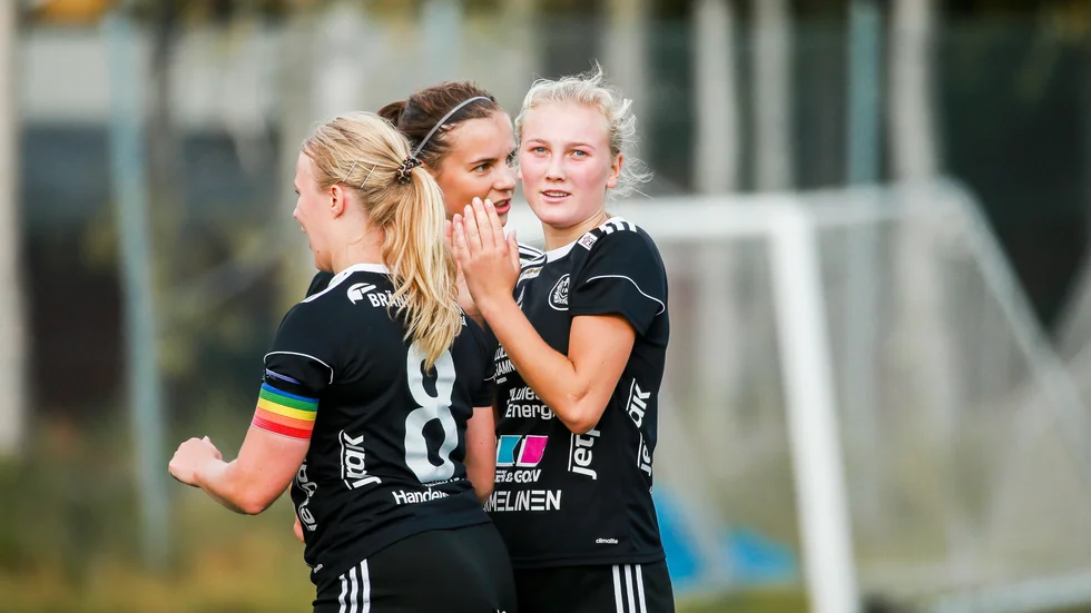 Ida Sundqvist Westerberg har provspelat med Sundsvalls DFF.