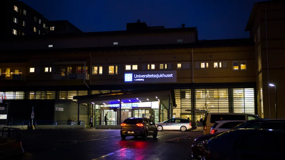 Universitetssjukhuset i Linköping hör hemma i den absoluta toppen, menar artikelförfattarna.