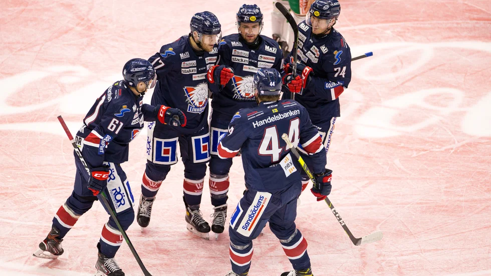 Några av LHC:s mest tongivande spelare jublar.