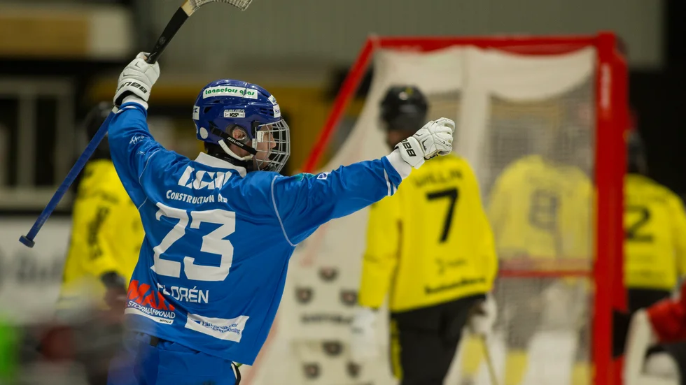 Philip Florén var i den zon som alla anfallare någon gång vill hamna i. Sex mål hade han aldrig gjort i en elitseriematch tidigare. Nu gjorde han det i bandyns högtidsmatch, annandagsmatchen.