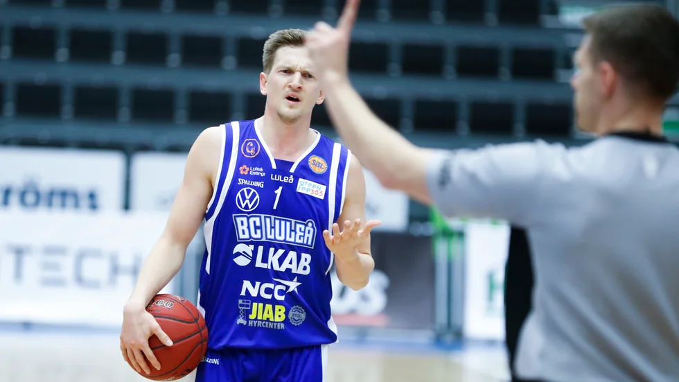 Adam Rönnqvist.