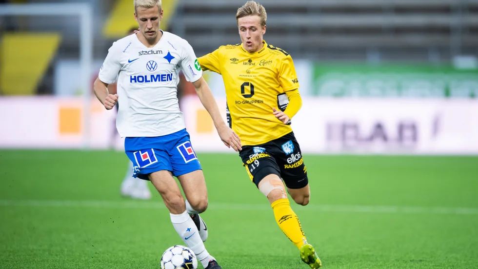 "Skulle det bli någonting annat är jag redo för det. Jag har spelat ganska många matcher här nu i IFK i min karriär, men jag känner också att min utveckling inte har stannat av i IFK". 