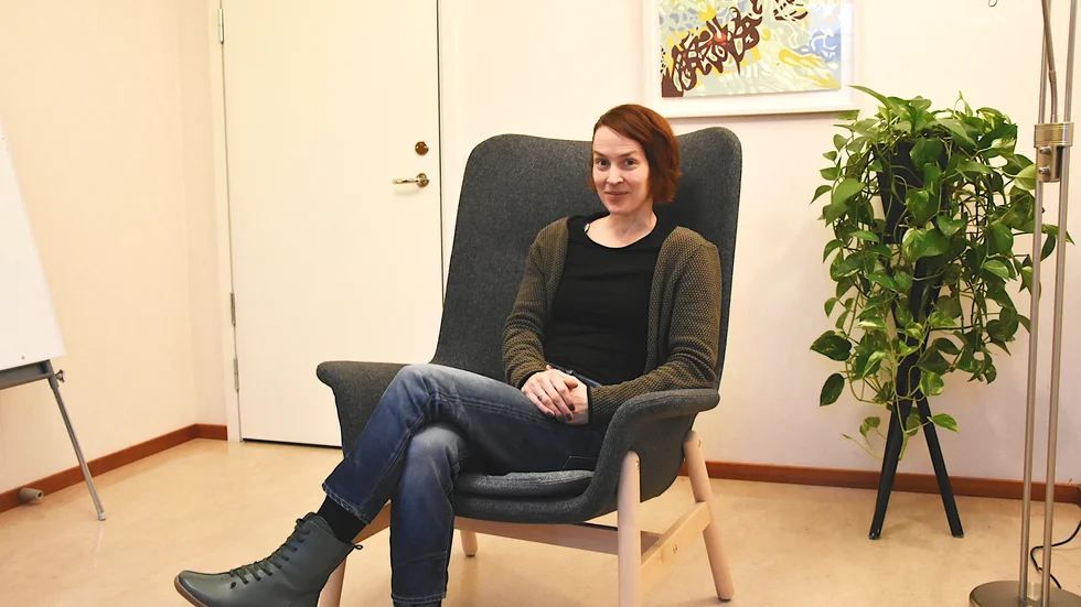 Elin Forsman arbetar på familjerådgivningen dit människor vänder sig för att få stöd och hjälp.