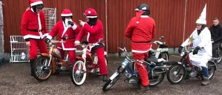 The Moppers bjöd på luciatåg i Vagnhärad