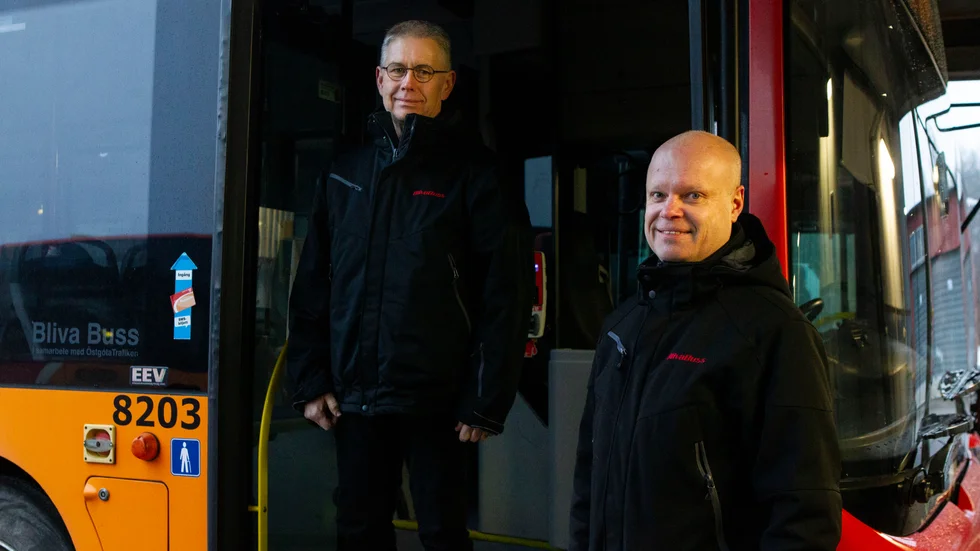 Tommy Fornander och Kent Johansson berättar båda att de är försiktiga både privat och på jobbet för att inte bli smittade.