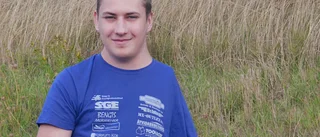 Körkort och motorcrossåkare - en arm hindrar inte Albin