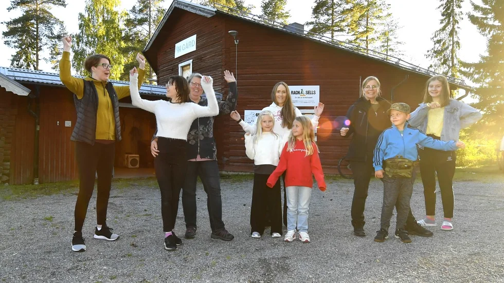 20 000 har samlats ihop för att köpa tillbaka inventarierna till 4H-gården från konkursboet. 