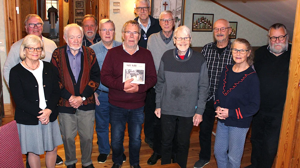 Nästan hela gänget bakom den nya boken "Musik i Mjölby – musikens arenor" (Rolf Nilsson saknas). Boken är en uppföljare till "Musik i Mjölby" som kom ut 2013.