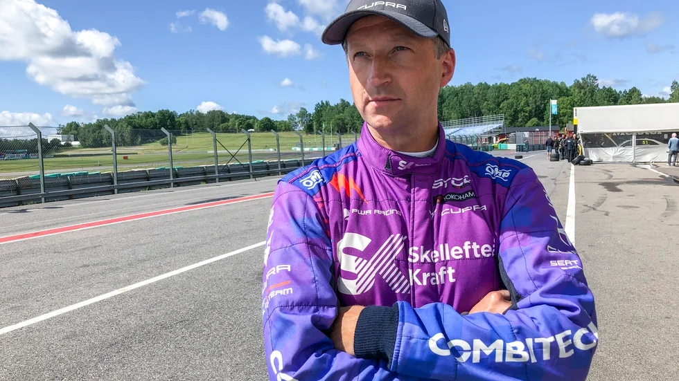 "Jag hoppas att folk trots allt tycker att jag är en schysst chaufför", säger STCC-ledaren Robert Dahlgren efter kraschen i Skellefteå senast.