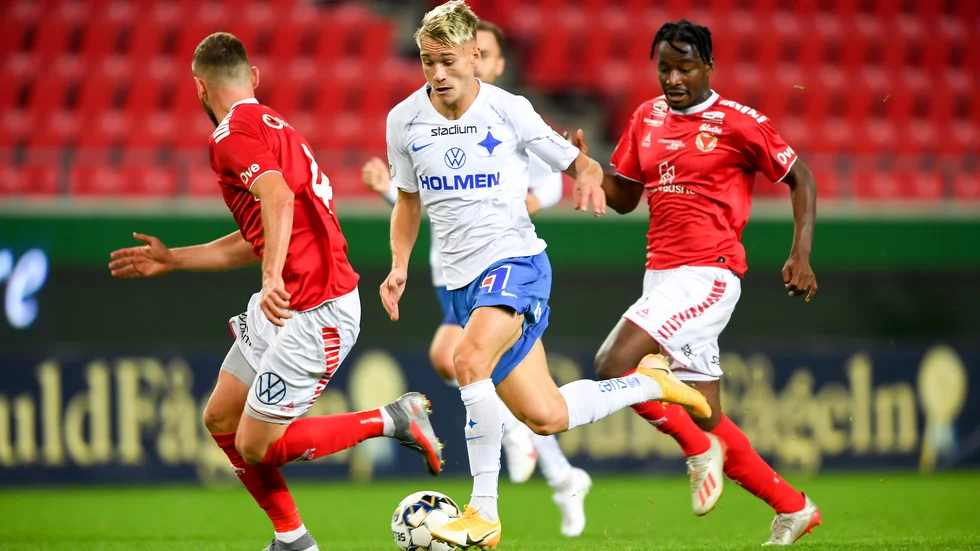 Pontus Almqvist tillhör ryska Rostov fram till juni 2024. 