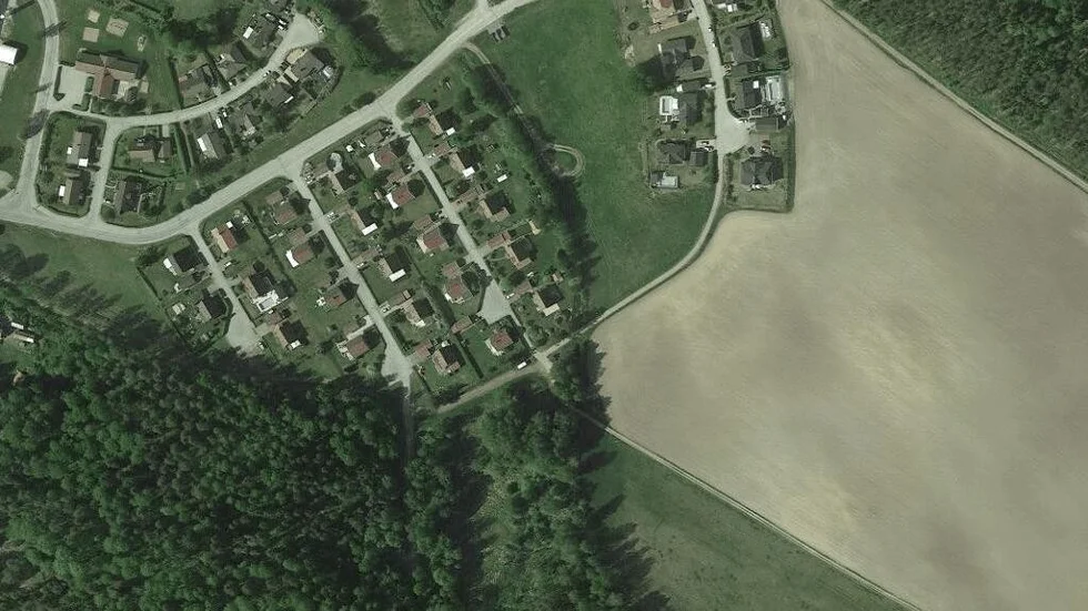 Området kring Reveljvägen 9