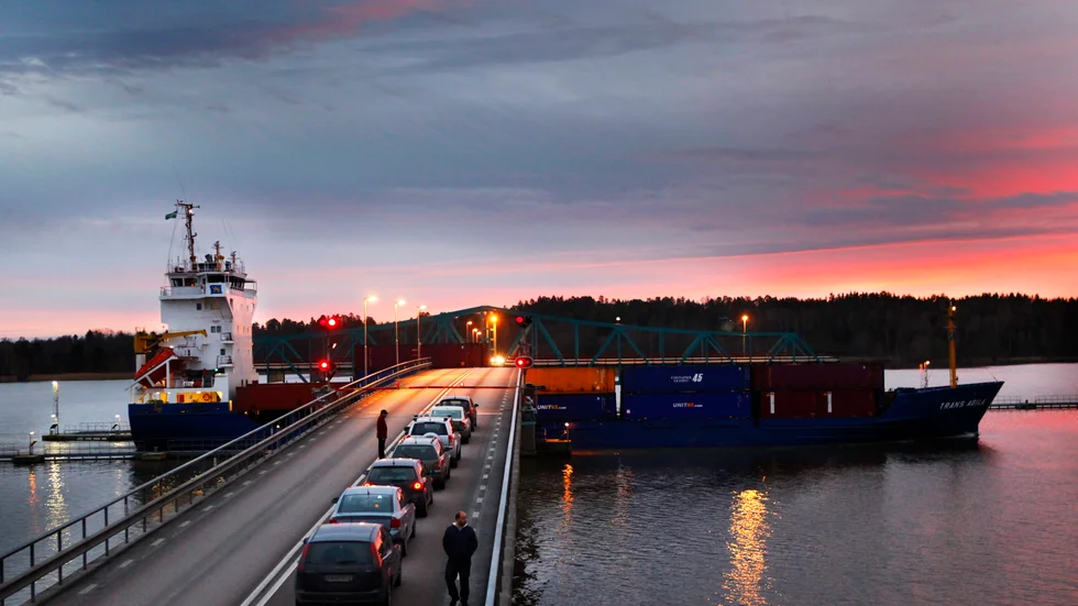 Om Trafikverket prioriterar bygget av en ny bro i Hjulsta söder om Enköping får vi veta i november då deras förslag på nationell infrastrukturplan 2022-2033 presenteras för regeringen. Regeringsbeslut i om planen väntas nästa år.