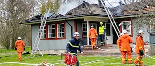  Stora brand- och rökskador efter villabrand i Etelhem