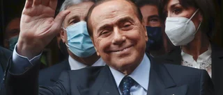 Berlusconi utskriven från sjukhus