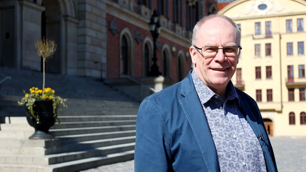  "Ingen i vår verksamhet ska uppmanas till misstänksamhet eller angiveri. Det strider mot vårt fundament, mot vårt väsen", skriver Anders Hagfeldt, rektor vid Uppsala universitet.