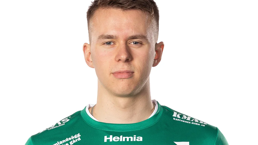 Hugo Claesson kommer närmast som tredjemålvakt i det allsvenska laget Degerfors.