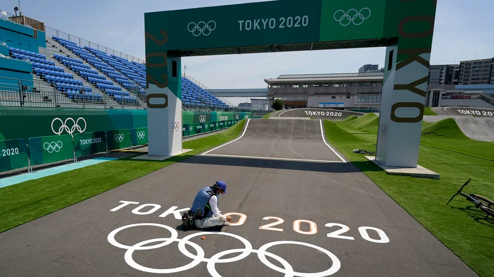 OS, men inga åskådare. Den nya BMX-arenans läkare stor tomma under spelen, som blir en dyr affär för Japan.