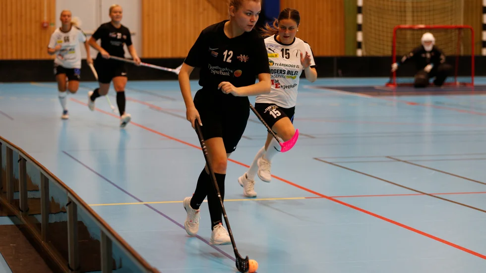Moa Fredriksson blev tvåmålsskyt när WIBK vann.