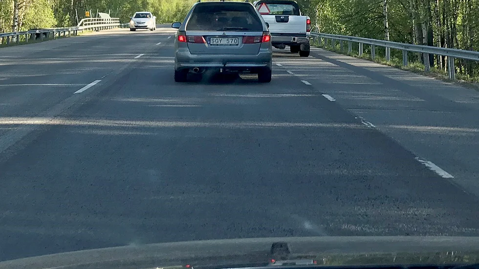 Skribenten undrar varför många a-traktorer går fortare än 30 kilometer i timmen, trots att de ska vara spärrade. (Arkivbild)