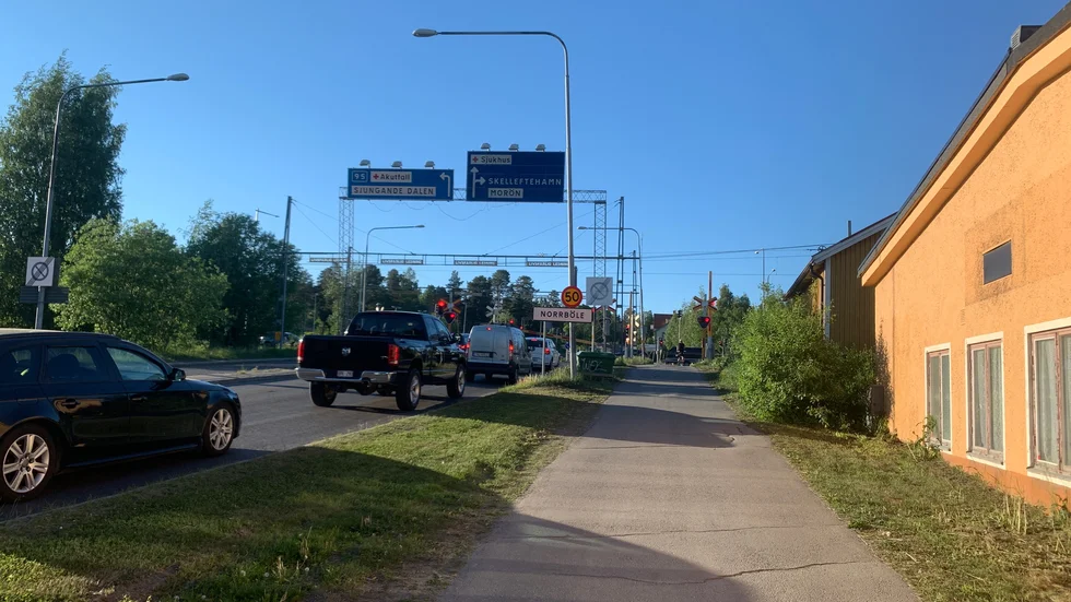 Felet orsakade långa bilköer.