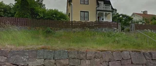 153 kvadratmeter stor äldre villa i Åtvidaberg såld till ny ägare