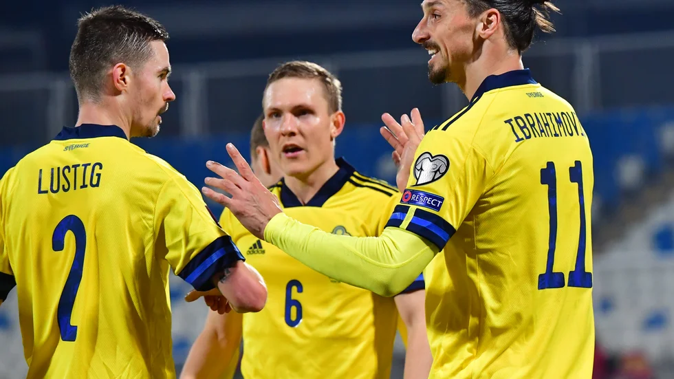 Uefa undersöker om man ska tillåta större EM-trupper. Arkivbild.