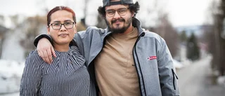 Mor och son återförenades efter många år