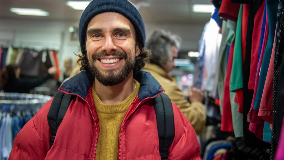 Kai Allen, 33, från Portugal är på besök i Sverige. Det finns ett mycket större utbud av begagnat här, säger han.