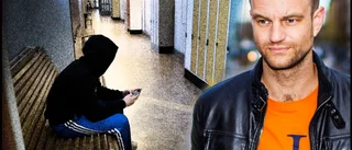 Lärarna maktlösa mot stöket: ”Vågar ju inte äventyra sin anställning genom att sätta nån uppstudsig elev på plats”
