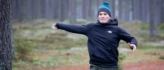 Här växer en ny discgolfbana upp bland träden: "Svår bana"